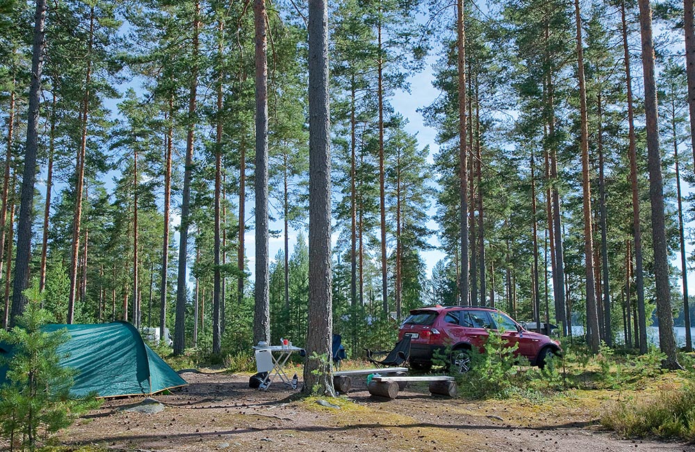 Tommolansalmi camping-alue teltat